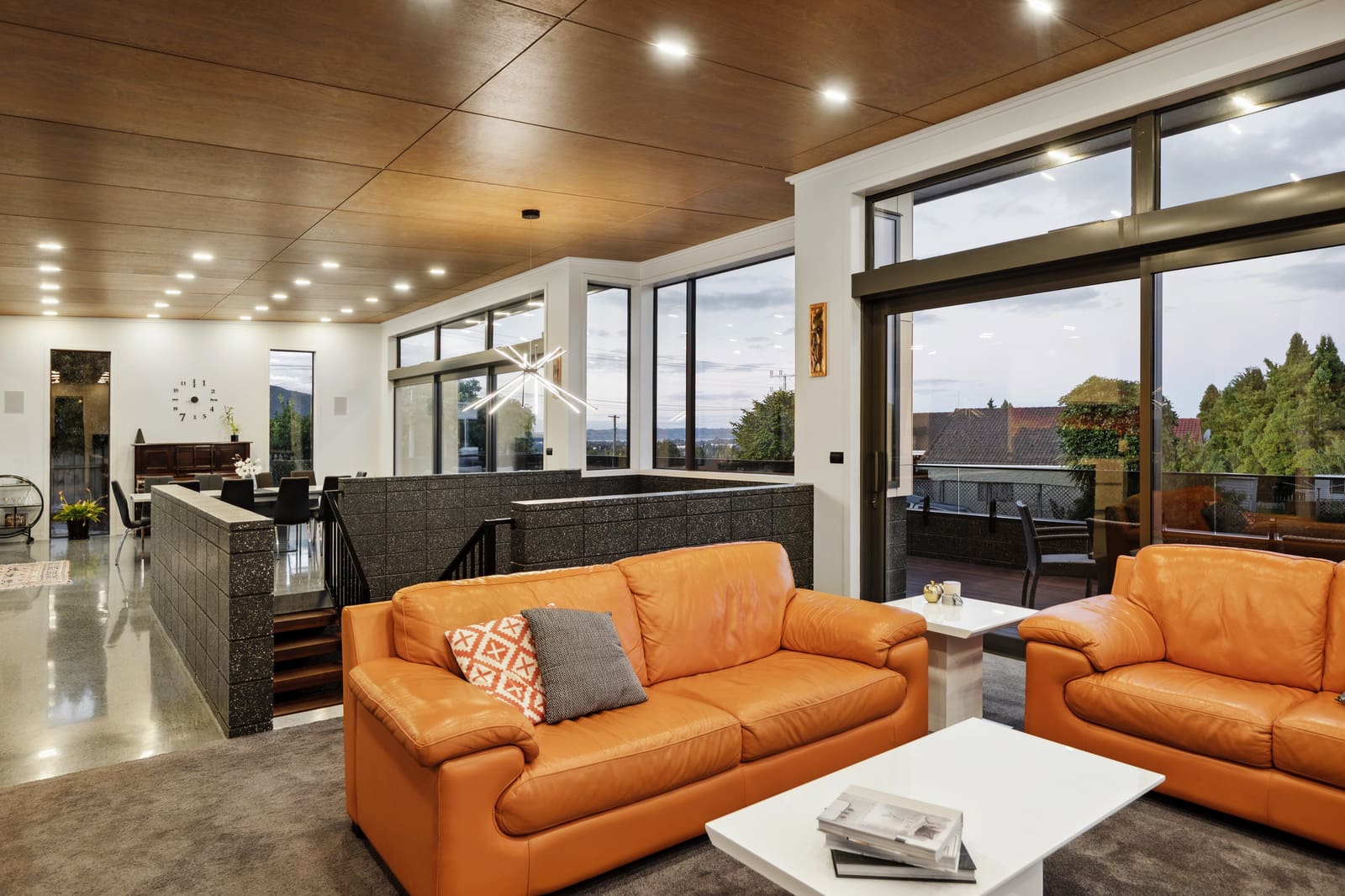 088 open2view id571775 1 florey