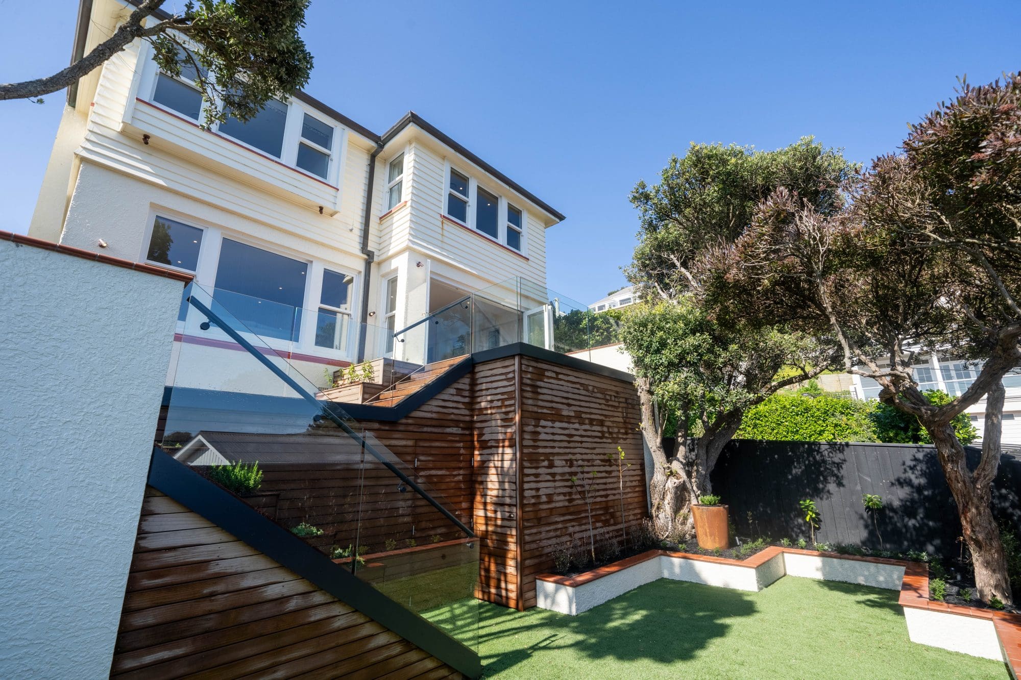 nzcb vol9 02 66 the crescent bryce leaf 668 xl 28 min scaled