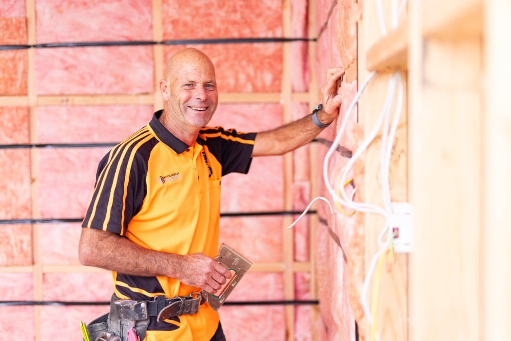 How To Avoid Cowboy Builders 2 tmb8563 1