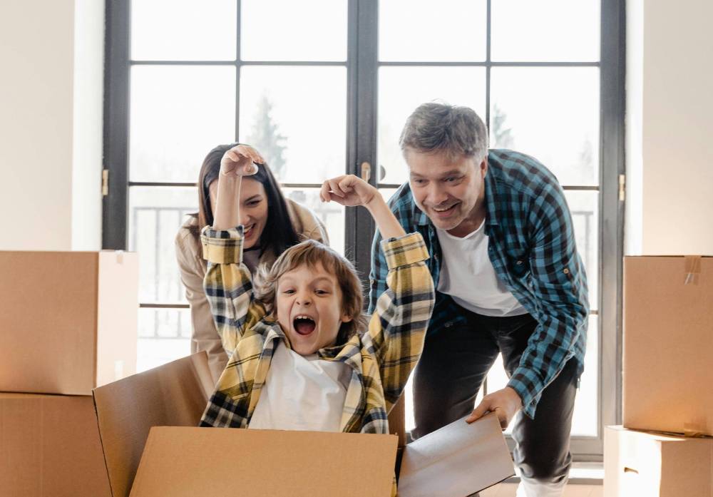 family reassured that their new home is protected by the halo 10-year residential guarantee