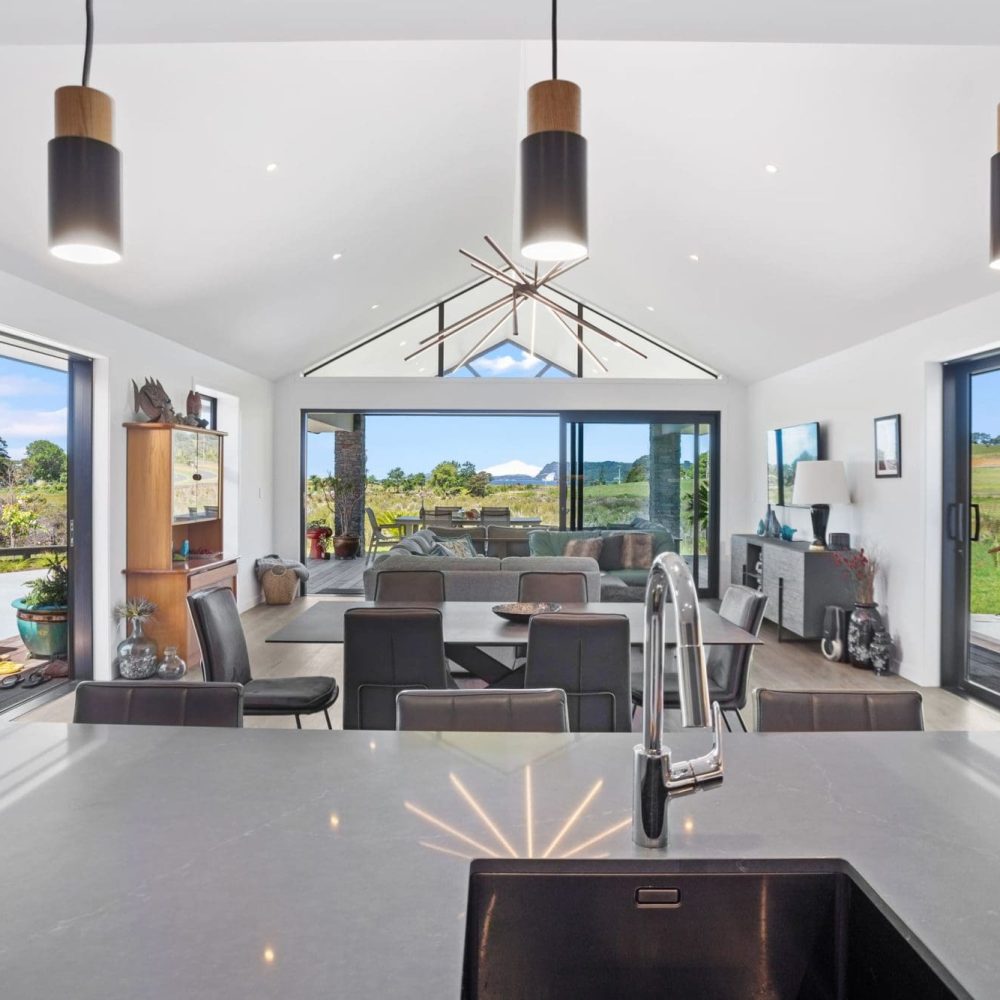 011_Open2view_ID497603-16_Powhiri_Place