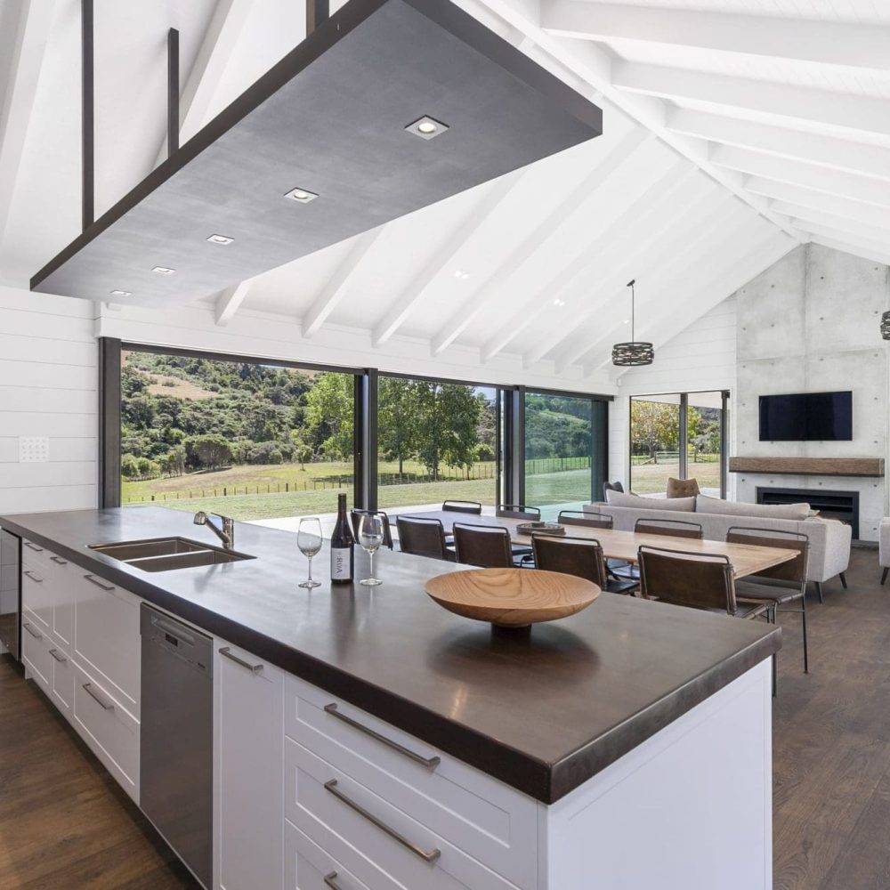 026_Open2view_ID470936-15_Baddeleys_Beach_Road