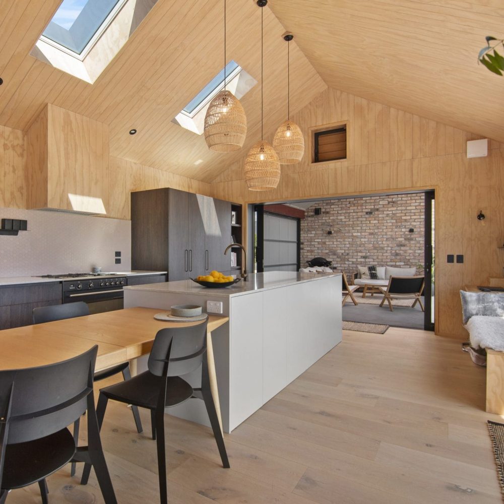 NZCB-VOL8-26-0_Old_Mill_Road,_RD_3,_Motueka-Garry_Nott_278_XL_17