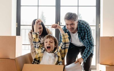 family reassured that their new home is protected by the halo 10-year residential guarantee