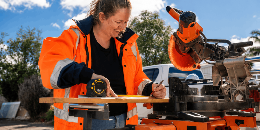 profitable-builder-on-the-tools